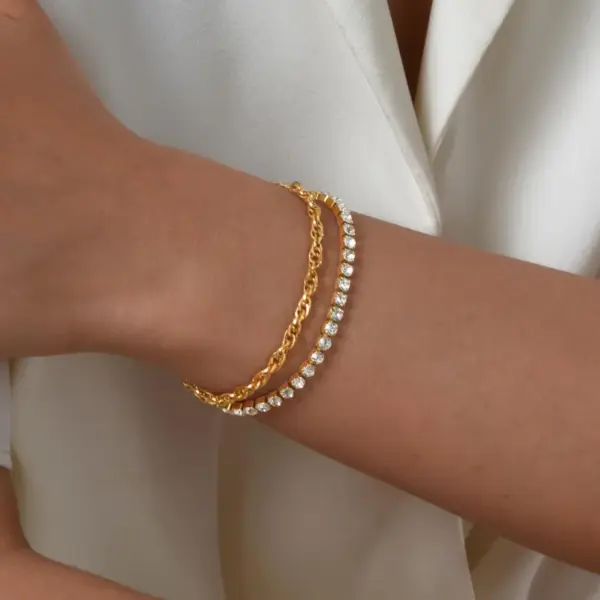 Wholesale PVD Coated Real Gold Plated 18K Gold Solid Color 201 Stainless Steel Elegant Shiny Waterproof Non Tarnish 201 Stainless Steel Lobster Trigger Clasp Closure Chain Bracelet