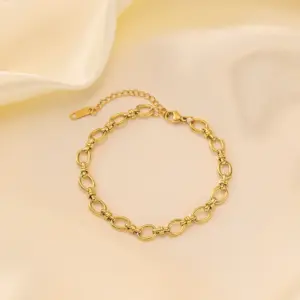 Qye61 round Cuban Link Chain Bracelet / Gold