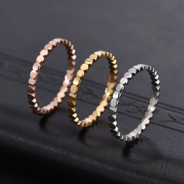 Wholesale Ion Plating (IP) Real Gold Plated 18K Gold Solid Color 304 Stainless Steel Simple Style Waterproof Non Tarnish Rings