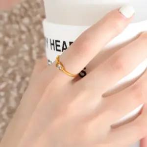 A495-Gold White Zircon Ring-No. 7