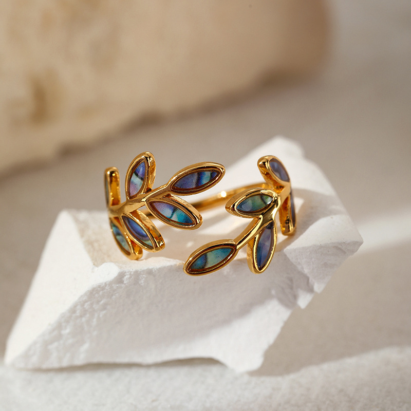 Wholesale Original Retro New Chinoiserie National Trend Enamel Leaf Open Ring Antique Design Elegant Versatile Jewelry for Women