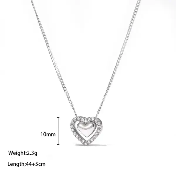 oly-0585ae2fa2981dcda621889d45b0ab2a Wholesale Ion Plating (IP) 18K Gold Platinum Real Plated Heart Shape 304 Stainless Steel Vintage Style Sweet Waterproof Non Tarnish Pendant Necklace