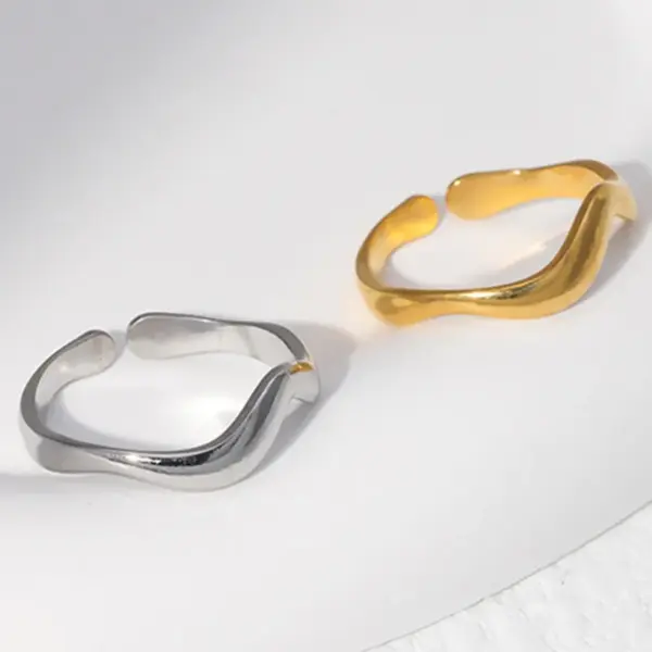 Wholesale PVD Coated Real Gold Plated Waves Stainless Steel Simple Style Waterproof Non Tarnish Open Ring