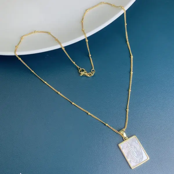 Wholesale Fashion Virgin Mary Square Copper Inlaid Shell Necklace 1 Piece