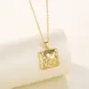Wholesale Water Plating Vacuum Plating Real Gold Plated 18K Gold Geometric Circle Flower 304 Stainless Steel Titanium Steel Artistic Waterproof Non Tarnish 201 Stainless Steel Pendant Necklace