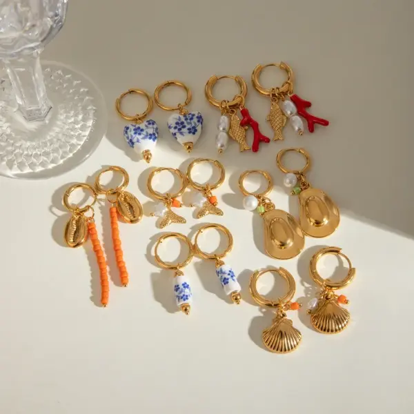 304 Stainless Steel Flower PVD Coated 18K Real Gold Plated Real Gold Plated Simple Style Classic Style Waterproof Non Tarnish Earrings