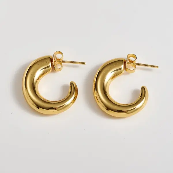 Wholesale Vintage INS Style European And American 304 Stainless Steel Striped Concave-Convex C-shaped Earrings Basic Simple Style Imitation Gold Plated Water Plated