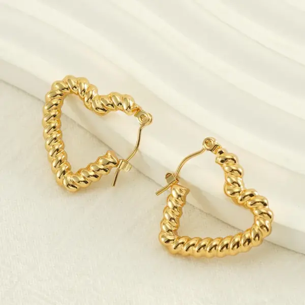 oly-060ba3d61cca1a013eb07a49d4341a69 Wholesale 1 Pair Basic Classic Style Geometric Plating 304 Stainless Steel 18K Gold Plated Hoop Earrings