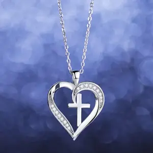 Wholesale Simple Style Cross Heart Shape Copper Zircon Pendant Necklace In Bulk