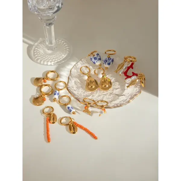 304 Stainless Steel Flower PVD Coated 18K Real Gold Plated Real Gold Plated Simple Style Classic Style Waterproof Non Tarnish Earrings