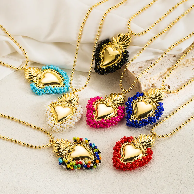Wholesale Elegant Vintage Style Simple Style Heart Shape Copper 18k Gold Plated Pendant Necklace In Bulk
