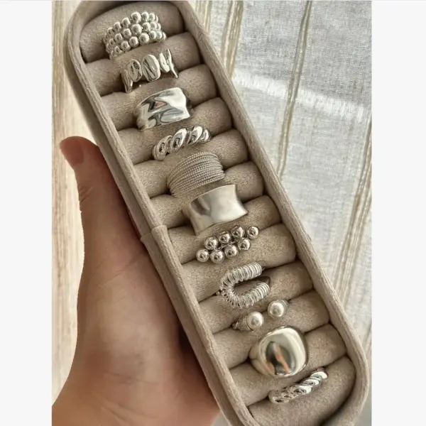 Wholesale Retro Heavy Work Copper Ring Women's High-End Minimalist Luxury New Style Cold Tone Geometric Design Jewelry