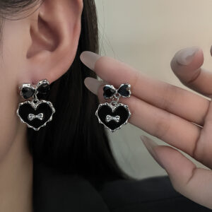 E1143-7 black bow love