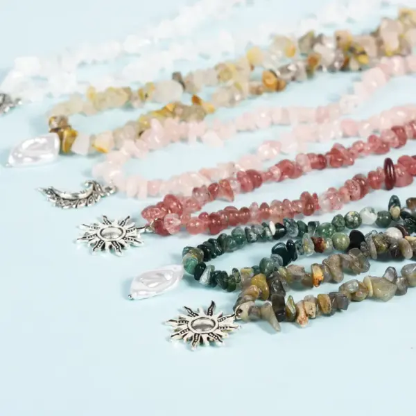 Wholesale Fashion Geometric Crystal Beaded Necklace