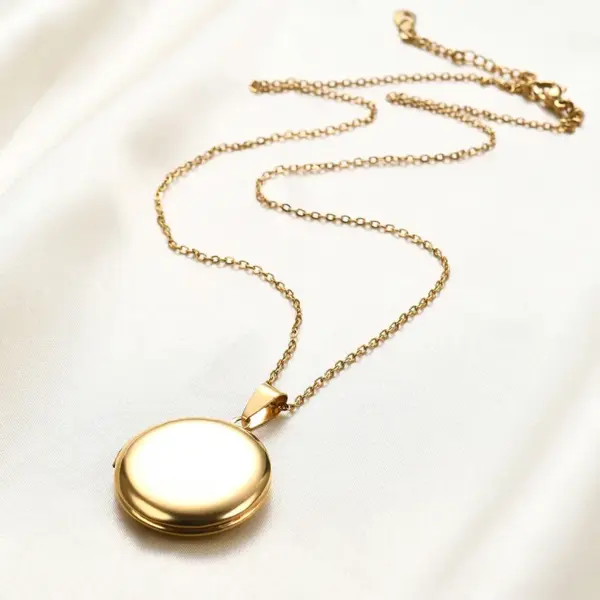 Wholesale Simple Style Solid Color Titanium Steel Polishing Pendant Necklace