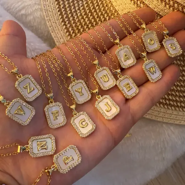 Wholesale Jewelry Cute Romantic Letter 304 Stainless Steel Copper Cable Chain Pendant Necklace