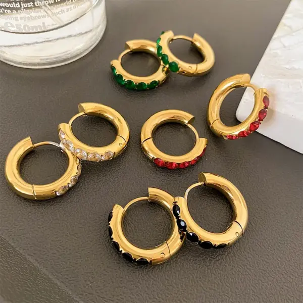 Wholesale PVD Coated Real Gold Plated 16K Gold White Gold Plated Gold Plating Round 304 Stainless Steel Fashion Waterproof Non Tarnish Earrings