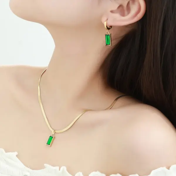 304 Stainless Steel 18K Gold Plated Glam Luxurious XUPING Plating Inlay Rectangle Artificial Gemstones Earrings Necklace