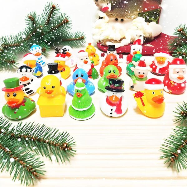 Wholesale Cross-Border Foreign Trade New Christmas Little Yellow Duck Swimming Pool Bathtub Duck Christmas Snowman Vinyl Toy Duck