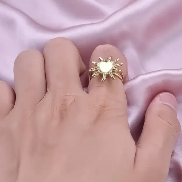 Wholesale Ion Plating (IP) Real Gold Plated 18K Gold Solid Color 304 Stainless Steel Simple Style Classic Style Waterproof Non Tarnish Rings