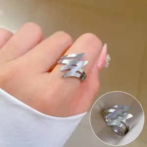 R108 [No Fading]] / No. 8