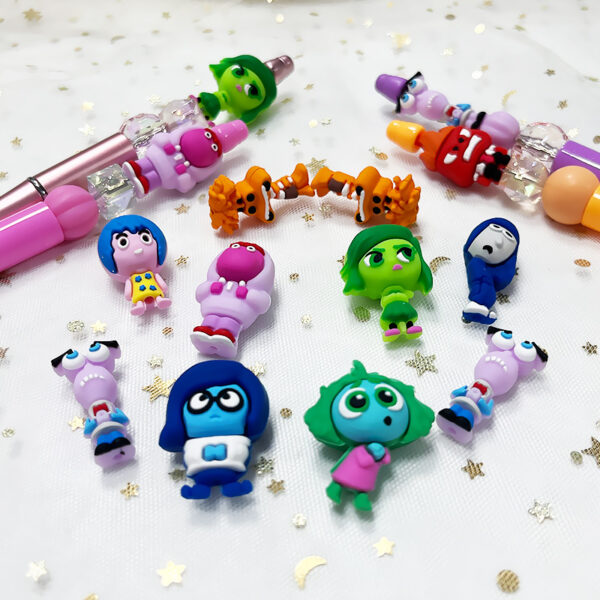 oly-07a3e06a3530987d6eb5c2b19e75961b Wholesale Silicone Green Cartoon Character 3D DIY Beads