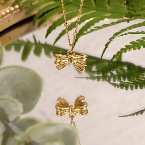 Wholesale 304 Stainless Steel Bow Knot PVD Coated Stone-Free Real Gold Plated Sweet Simple Style Classic Style Waterproof Non Tarnish Plating Gold Silver Earrings Necklace