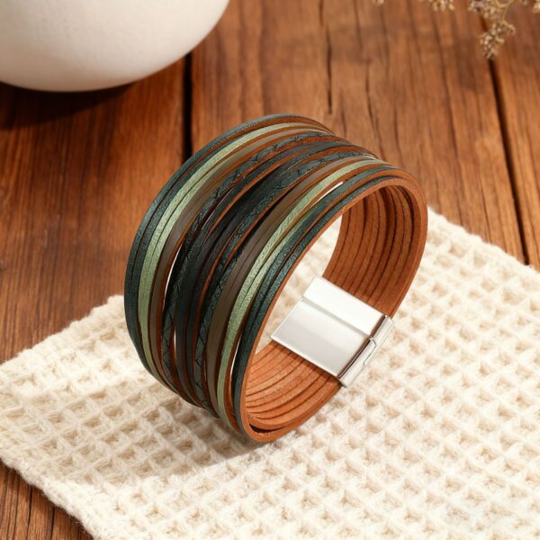 oly-07bb97f4371c14d922efcb4c2344b678 Wholesale Color-blocked embossed bracelet