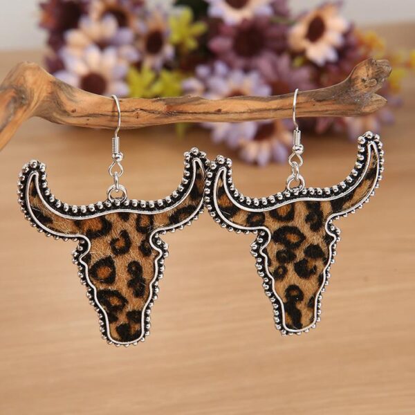 Wholesale Cross-border independent station vintage western style plush cow head leopard print stickers leather metal alloy earrings in stock