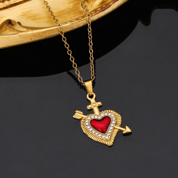 Wholesale Stylish stainless steel gold-plated heart-shaped oil drop necklace