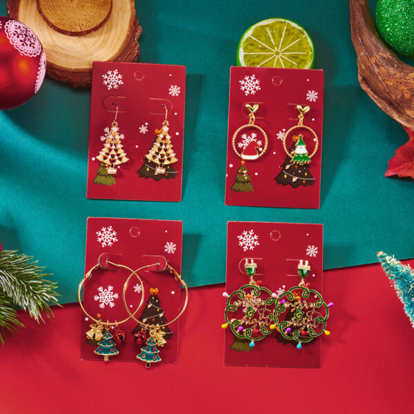 oly-08218ab2af51a4e0bfbfea51b04961c8 Wholesale Sweet-style rhinestone Christmas tree earrings