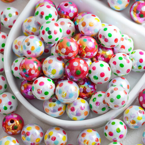 oly-085941ae1ae6399273227c0c31d3ce5b Wholesale Cross-border new wave point round beads-love handmade DIY bracelet beads loose beads material collection