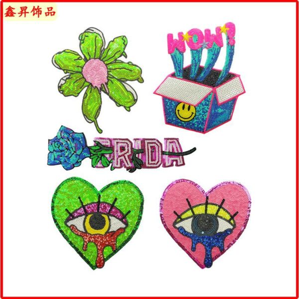Wholesale Personalized exquisite flower heart-shaped eye clothing aessories sequin embroidery jewelry sequin embroidery cloth patch factory direct sply