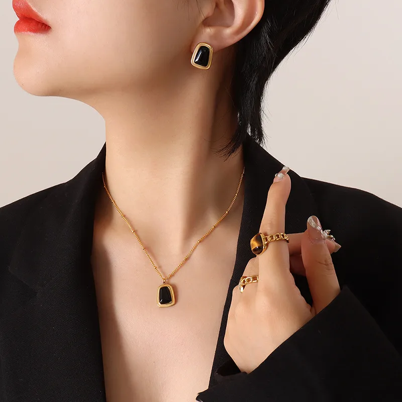 Wholesale PVD Coated Real Gold Plated 18K Gold Geometric 304 Stainless Steel French Style Waterproof Non Tarnish Earrings Necklace