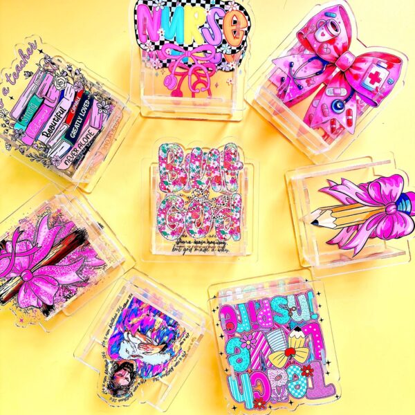 oly-08d62a1c476357f42b4c8718bd1c3c57 Wholesale Teacher's and nurse's school splies, medical and nursing care acrylic pen holders and pencil cases