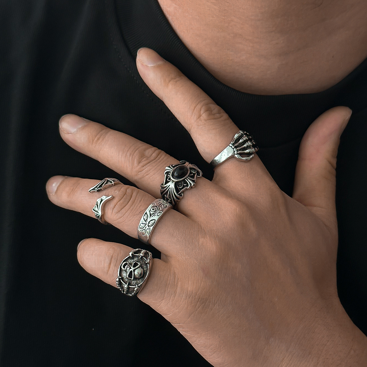 Wholesale European and American Fashion Gothic Style Skull Gemstone Ring Men's Trendy Hip-Hop Niche Men's Personalized Ring Bracelet Set