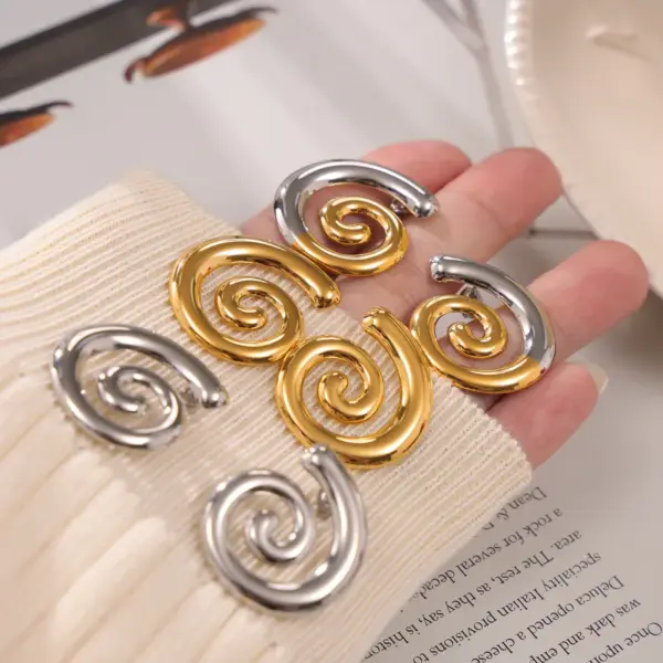 PVD Coated Real Gold Plated 18K Gold Lines Spiral 304 Stainless Steel Simple Style Classic Style Waterproof Non Tarnish Ear Studs