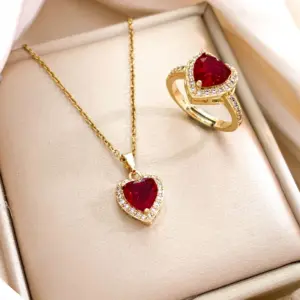 XL727 Big Red Heart Necklace Ring Set / Gold