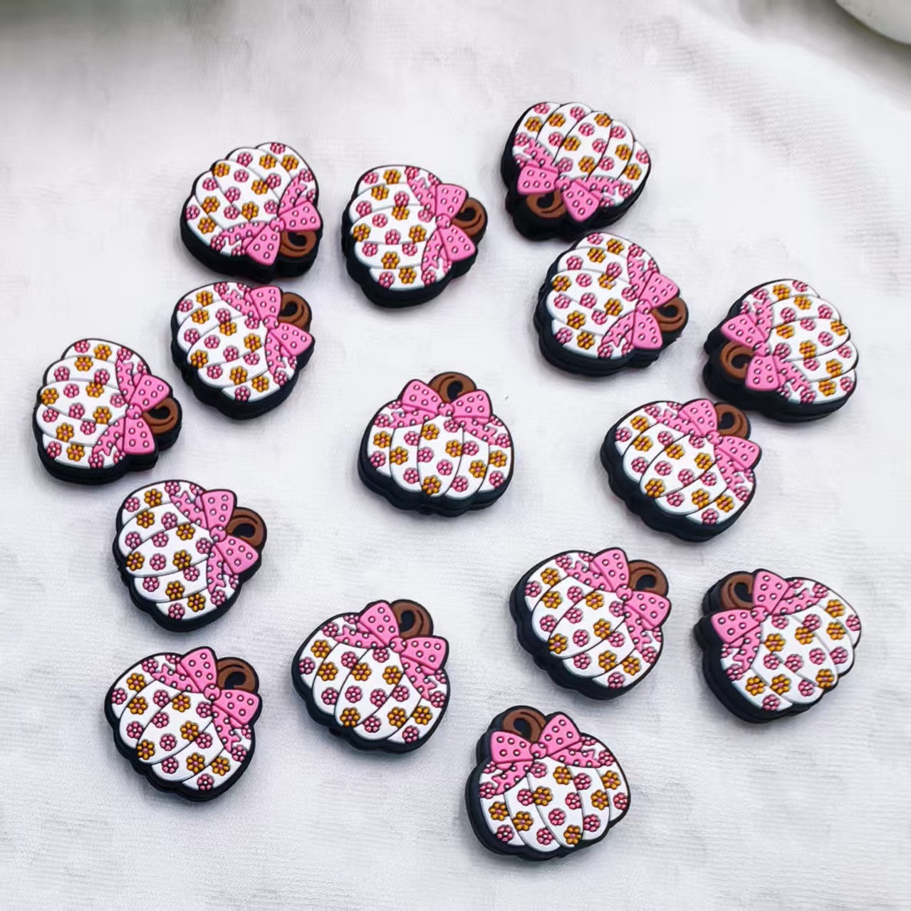Wholesale Small floral pumpkin silicone beads DIY silicone beads