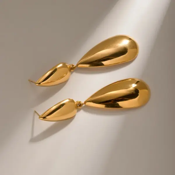 Wholesale 304 Stainless Steel Water Droplets PVD Coated 18K Gold Plated Simple Style Plating Gold Drop Earrings
