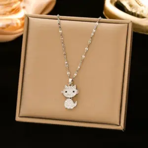 235 Swing Lucky Cat Necklace-Silver