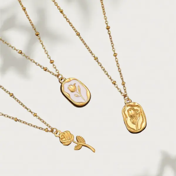 Stainless Steel Rose Flower Necklace Titanium Women's Pendant 18K Gold Plated Color Retention High-End Feeling Jewelry