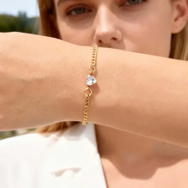 Wholesale Valentine's Day Jewelry 201 Stainless Steel Imitation Gold Plated Heart-Shaped Zircon Couple Bracelet Two-Piece Set Waterproof Non-Fading Cuban Chain