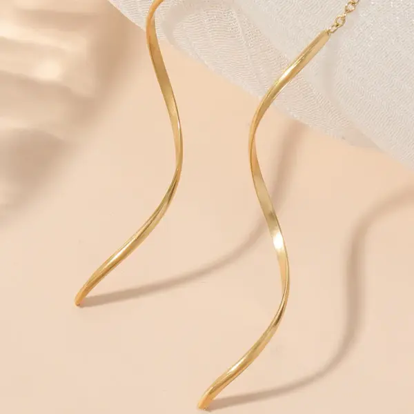 PVD Coated Real Gold Plated 18K Gold Solid Color 304 Stainless Steel Casual Elegant Simple Style Waterproof Non Tarnish 304 Stainless Steel Ear Line