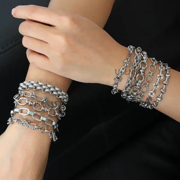 Simple Style Geometric 667 Stainless Steel Stainless Steel Bracelets In Bulk