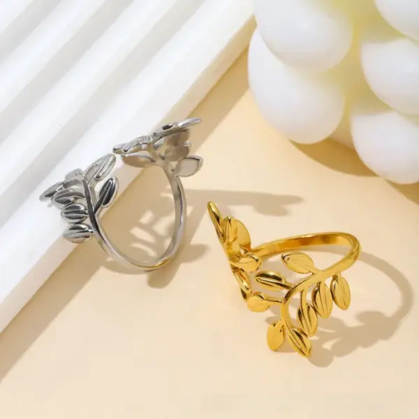 Wholesale Fashionable Titanium Steel Open Ring For Women Geometric Pattern Irregular Plasma Vacuum Furnace Gold Plated Bangle Jewelry