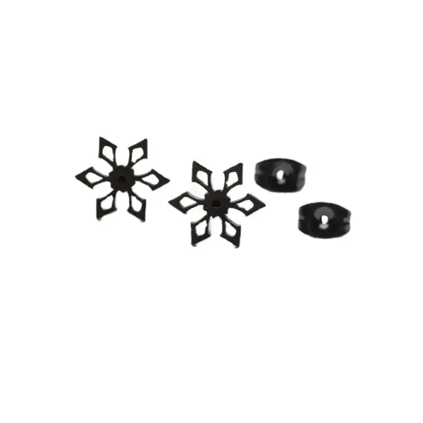 Wholesale PVD Coated 18K Gold Real Gold Plated Snowflake 304 Stainless Steel Simple Style Waterproof Non Tarnish Ear Studs