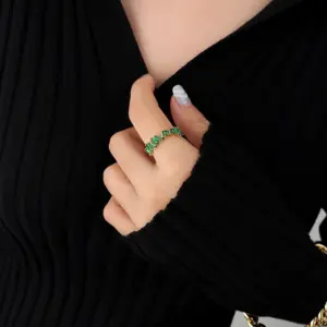 A289 Gold Green Copper Ring (Adjustable Opening) / No. 8
