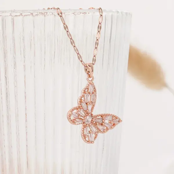 Wholesale Fashion Butterfly Titanium Steel Plating Zircon Pendant Necklace