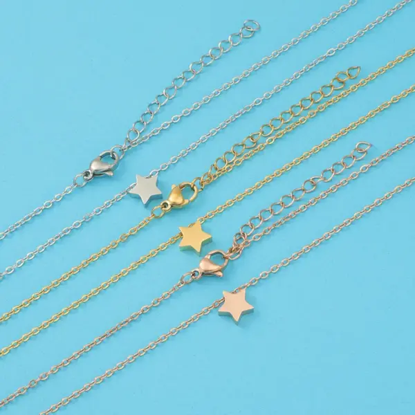 304 Stainless Steel Star Moon Heart Shape PVD Coated 18K Real Gold Plated Simple Style Waterproof Non Tarnish Rose Gold Gold Silver Pendant Necklace